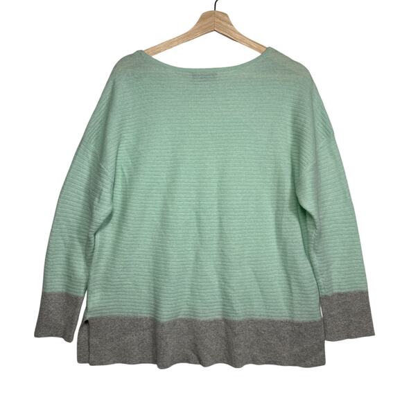 Charter Club Luxury 100% Cashmere Relaxed Fit Sweater Top Mint Green Gray Size L - Picture 10 of 10